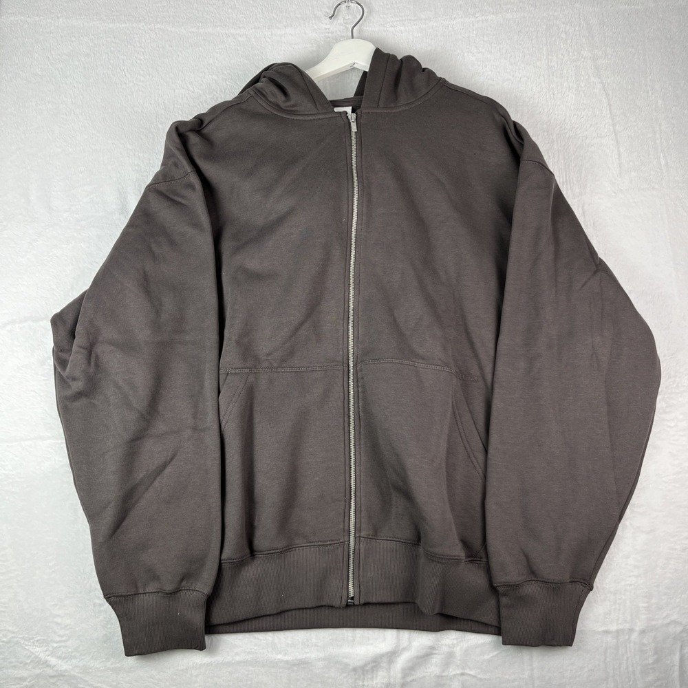 Men's Fabletics Brand New Baggy Everyday Athletic Grey Zip Up Hoodie Size XL